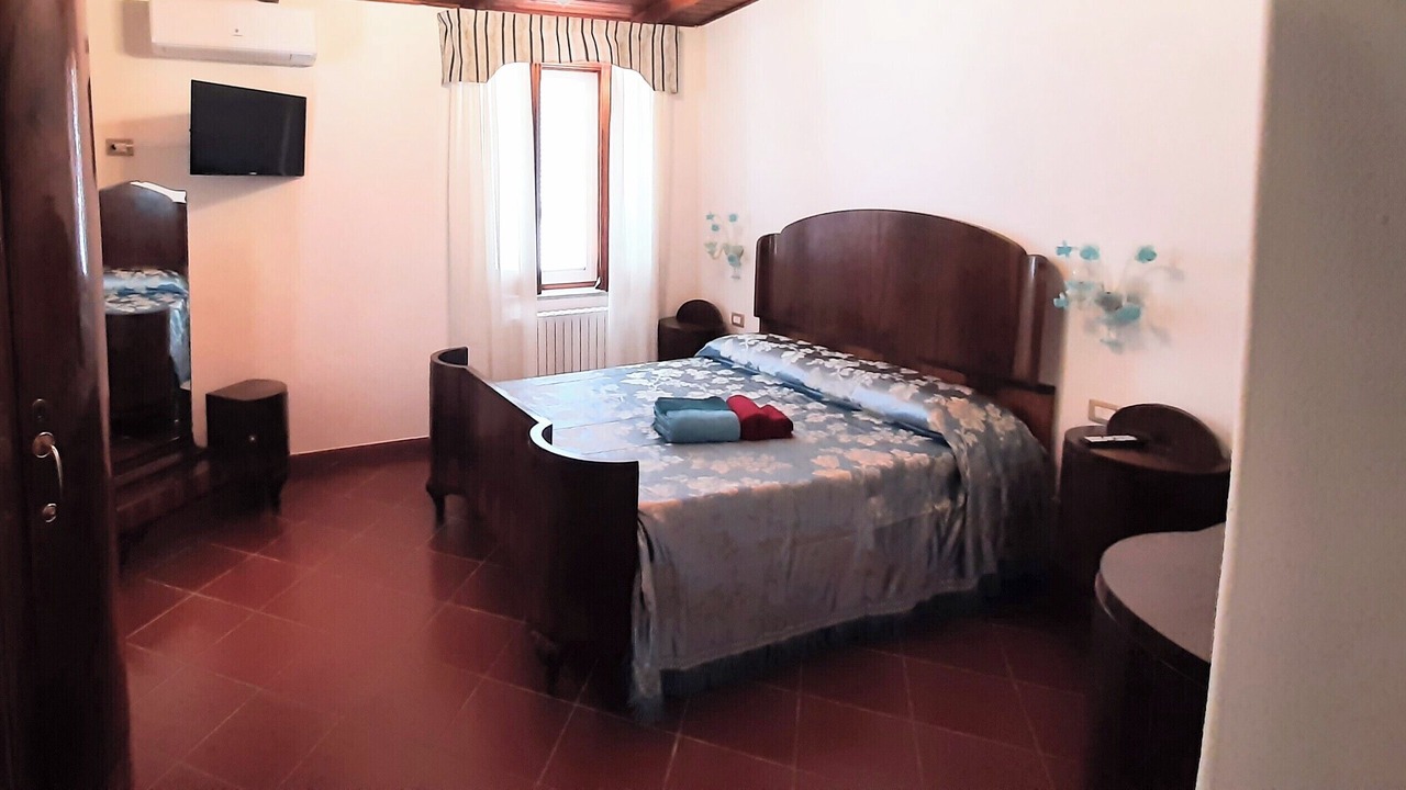 Photo of Bedroom in Vallo Scalo
