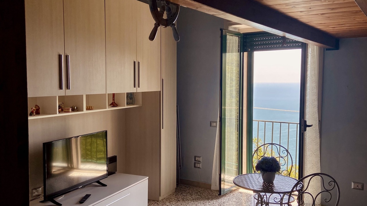 Photo of Livingroom in Raito