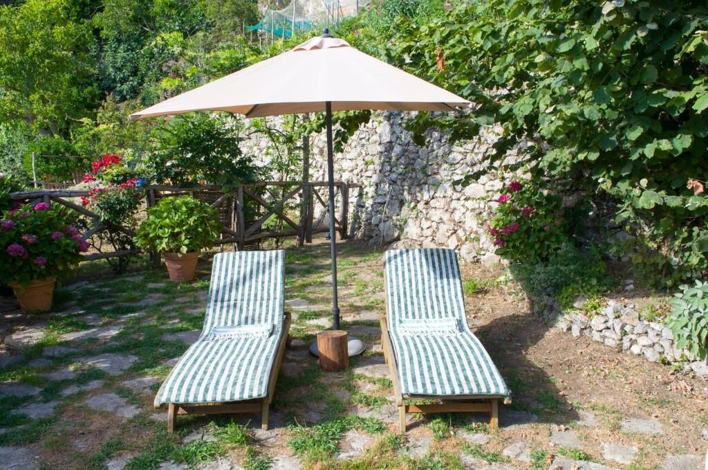 Photo of Outdoor in Montepertuso