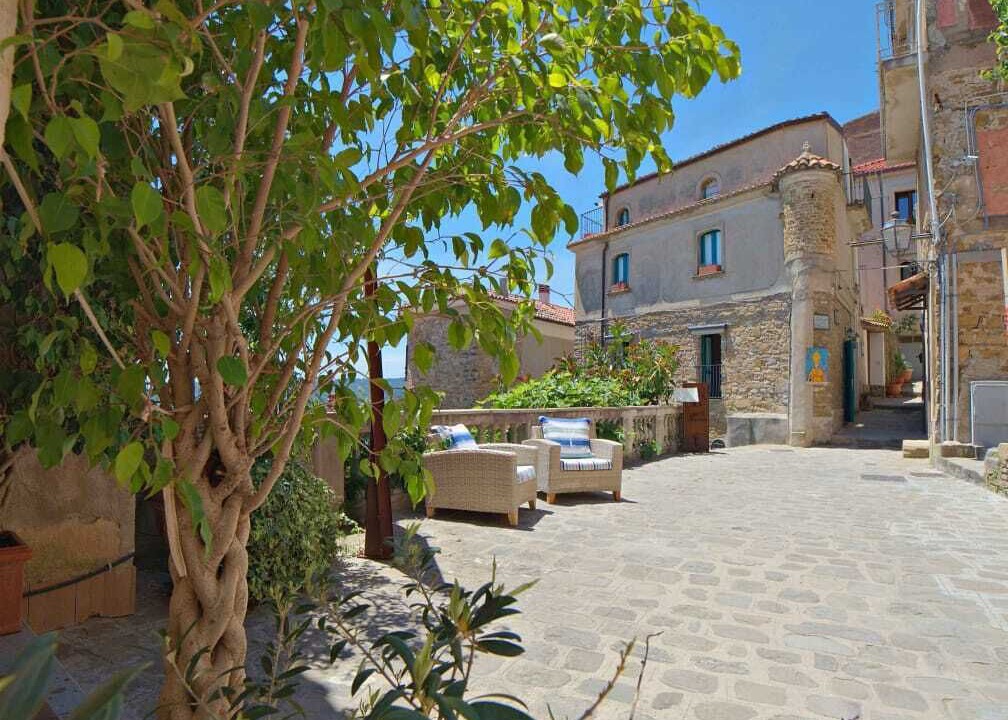 Photo of Patio Balcony in Castellabate Historic Centre