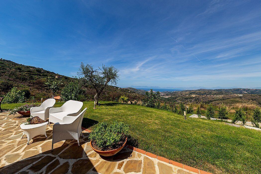Photo of Patio Balcony in Laureana Cilento