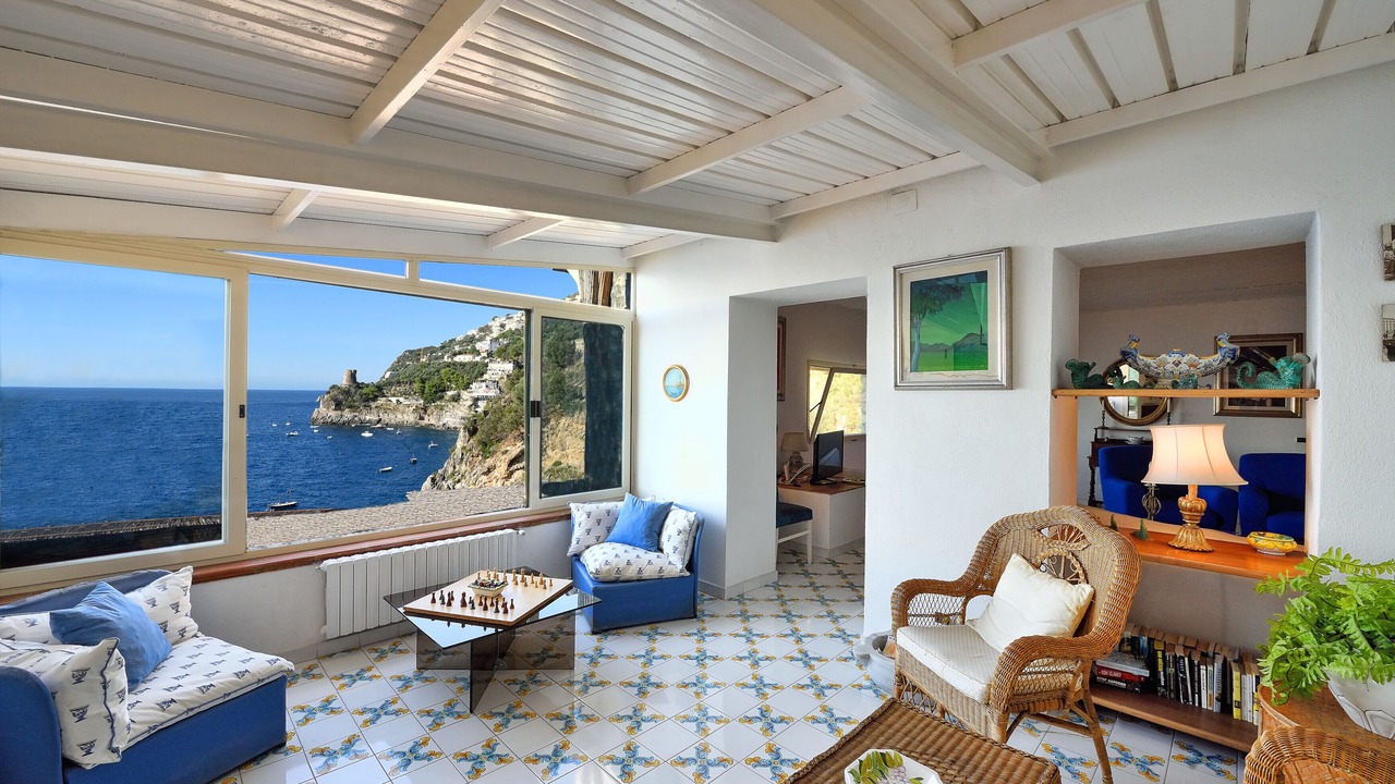 Photo of Livingroom in Furore