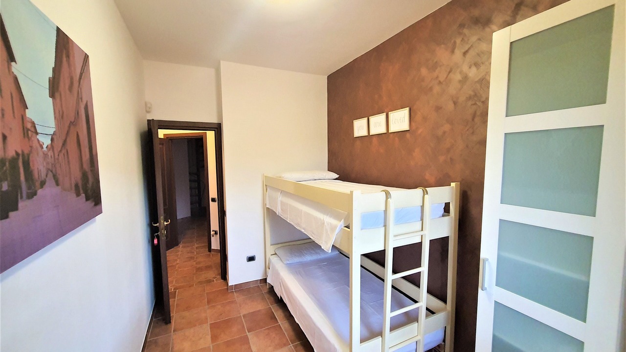 Photo of Bedroom in Laureana Cilento