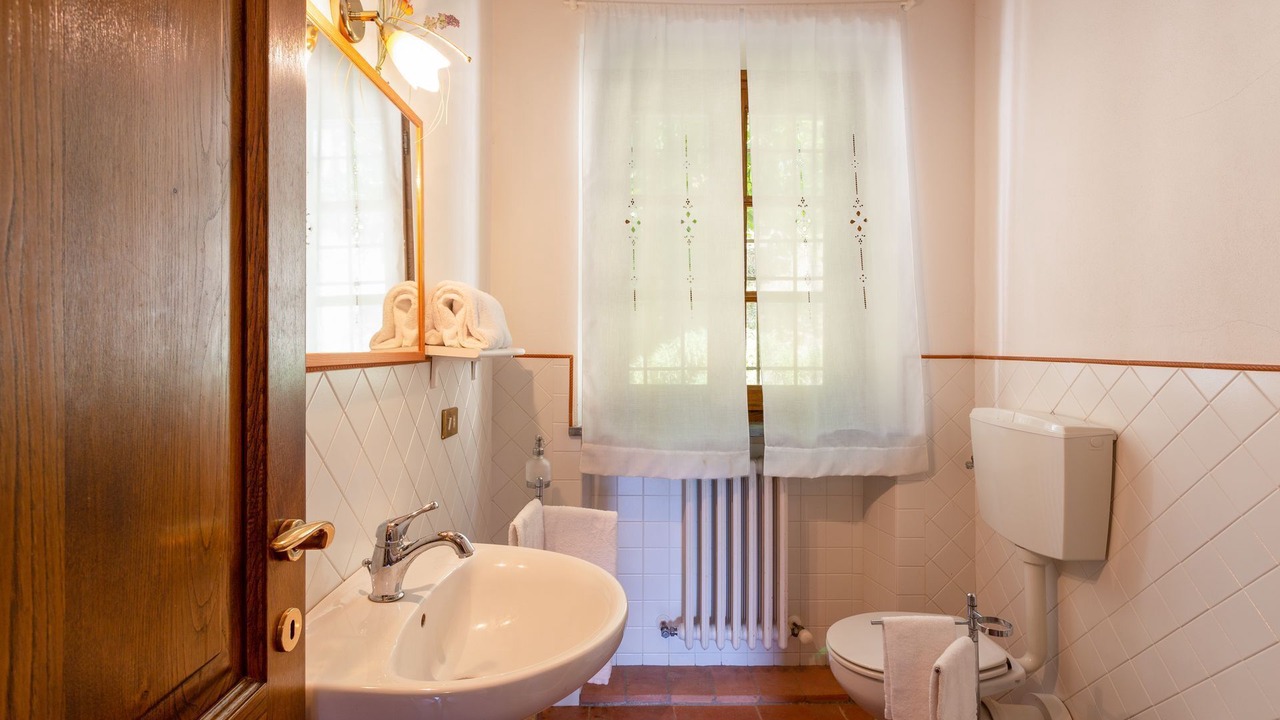 Photo of Bathroom in Lucca