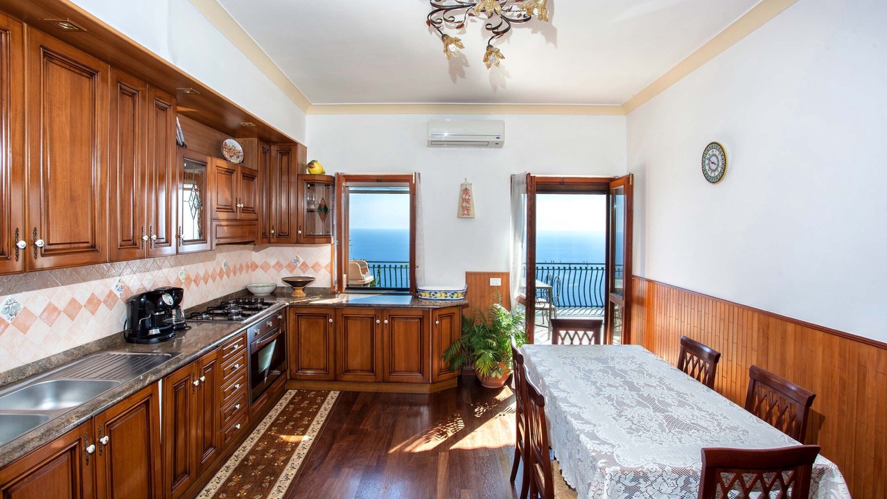 Photo of Kitchen in Furore