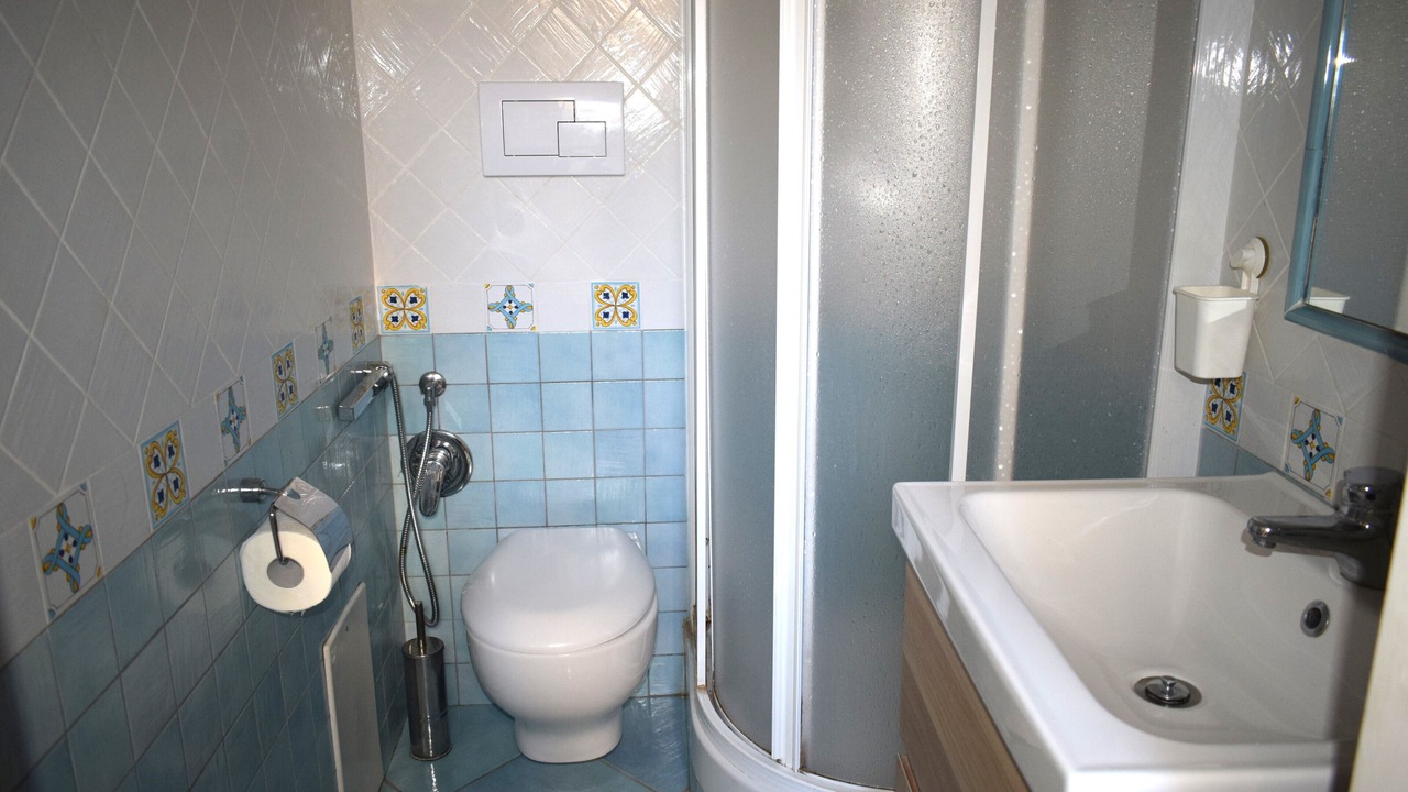 Photo of Bathroom in Raito