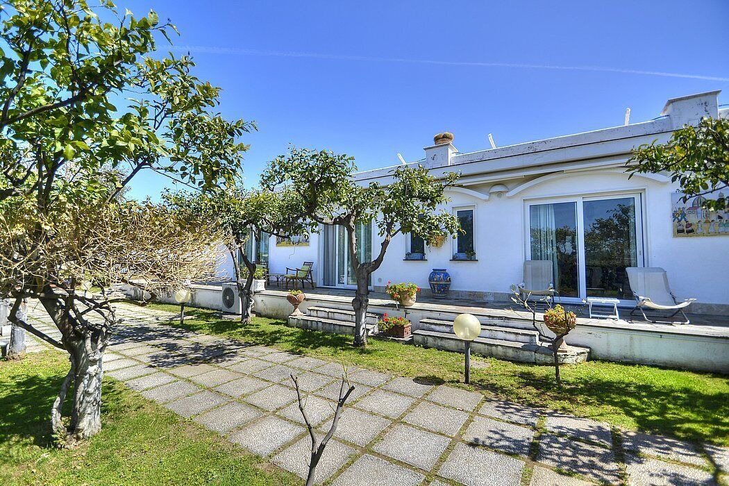 Photo of Patio Balcony in Santa Maria di Castellabate