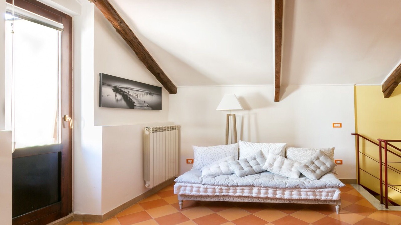 Photo of Livingroom in Sorrento Historic Centre