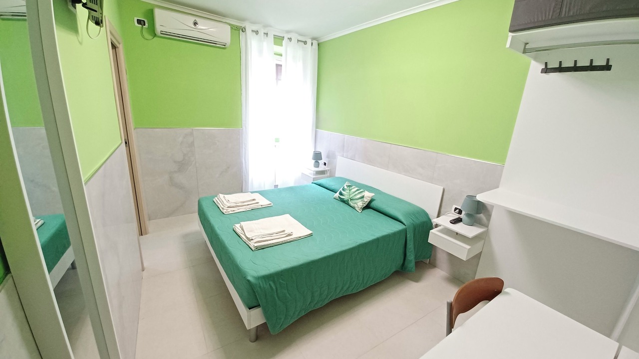 Photo of Bedroom in Naples City Centre