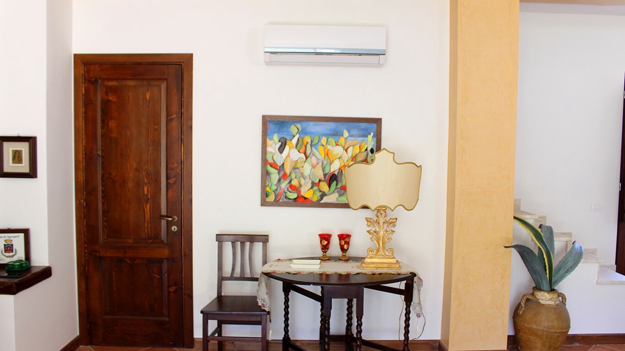 Photo of Others in Torchiara