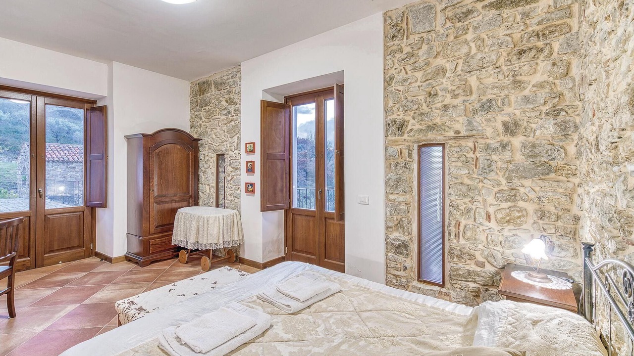 Photo of Others in Torchiara