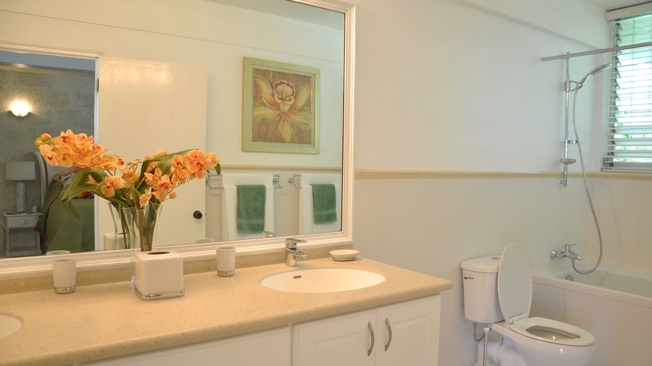 Photo of Bathroom in Sunset Crest