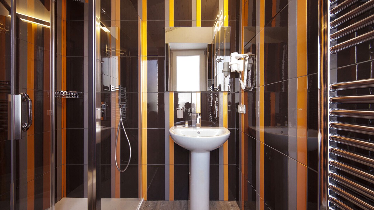 Photo of Bathroom in Sorrento City Centre