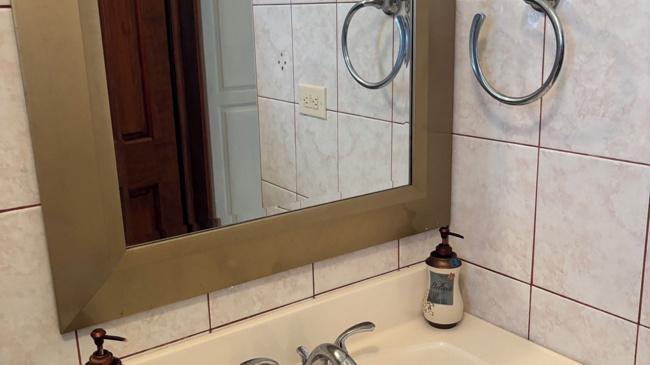 Photo of Bathroom in Silver Sands