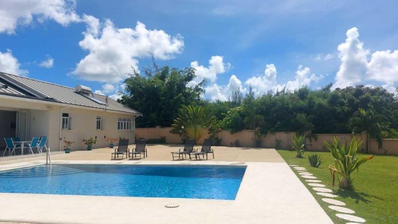 Photo of Outdoor in Gibbons