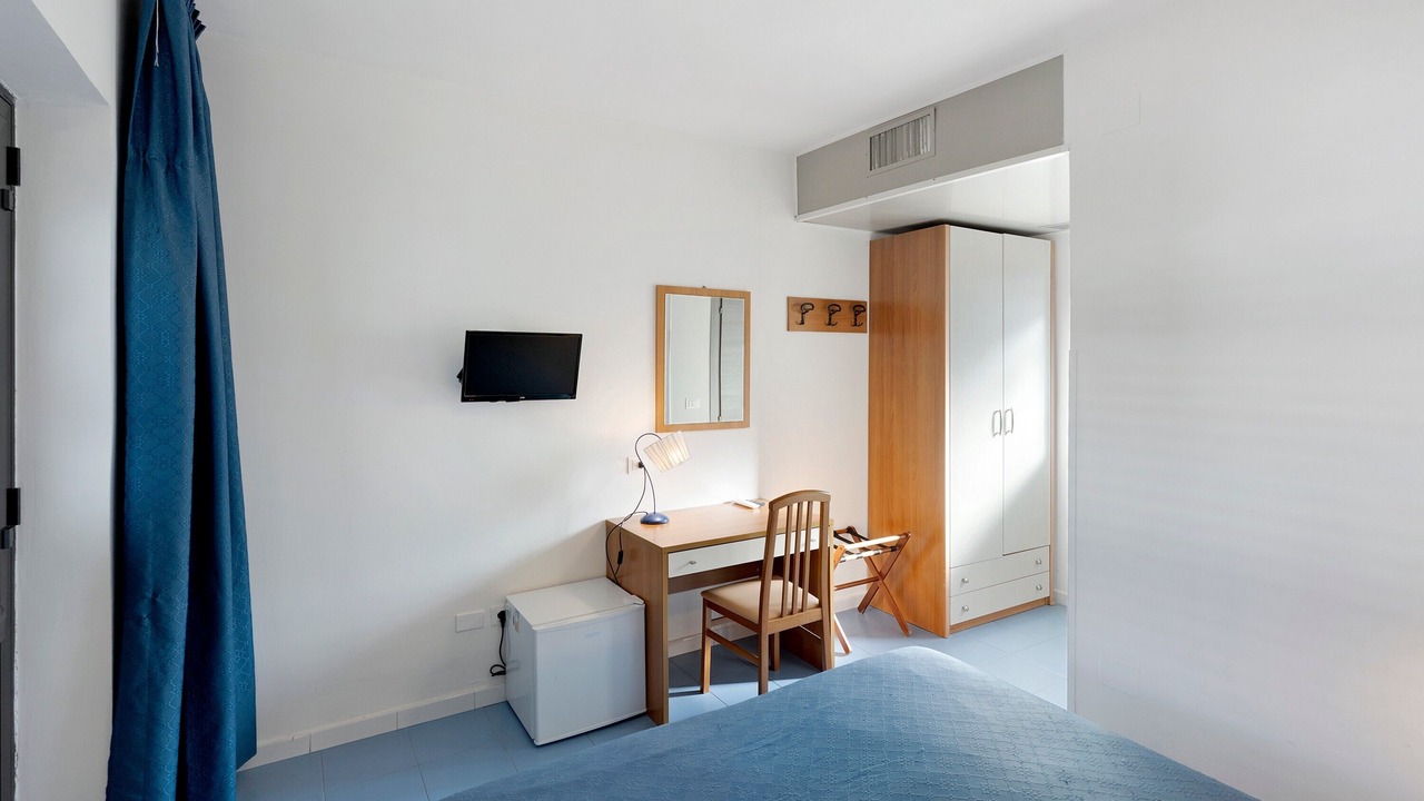 Photo of Bedroom in Laura