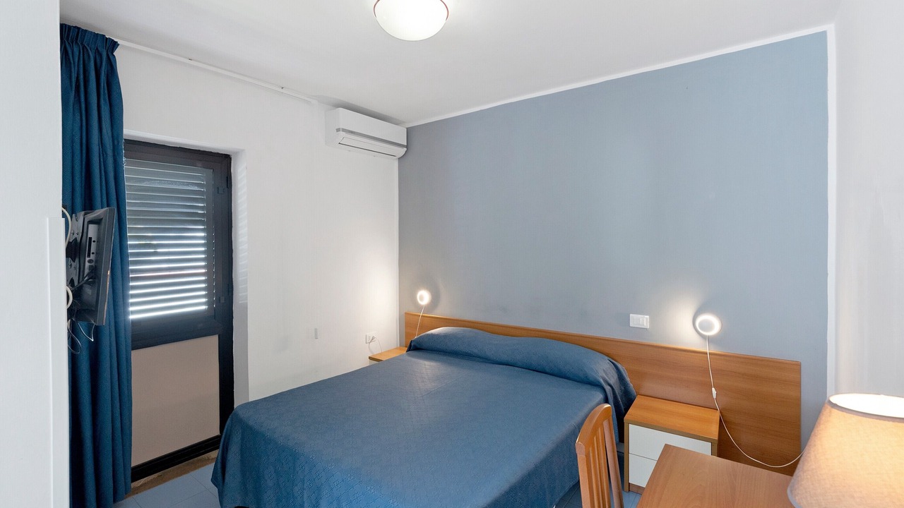 Photo of Bedroom in Laura