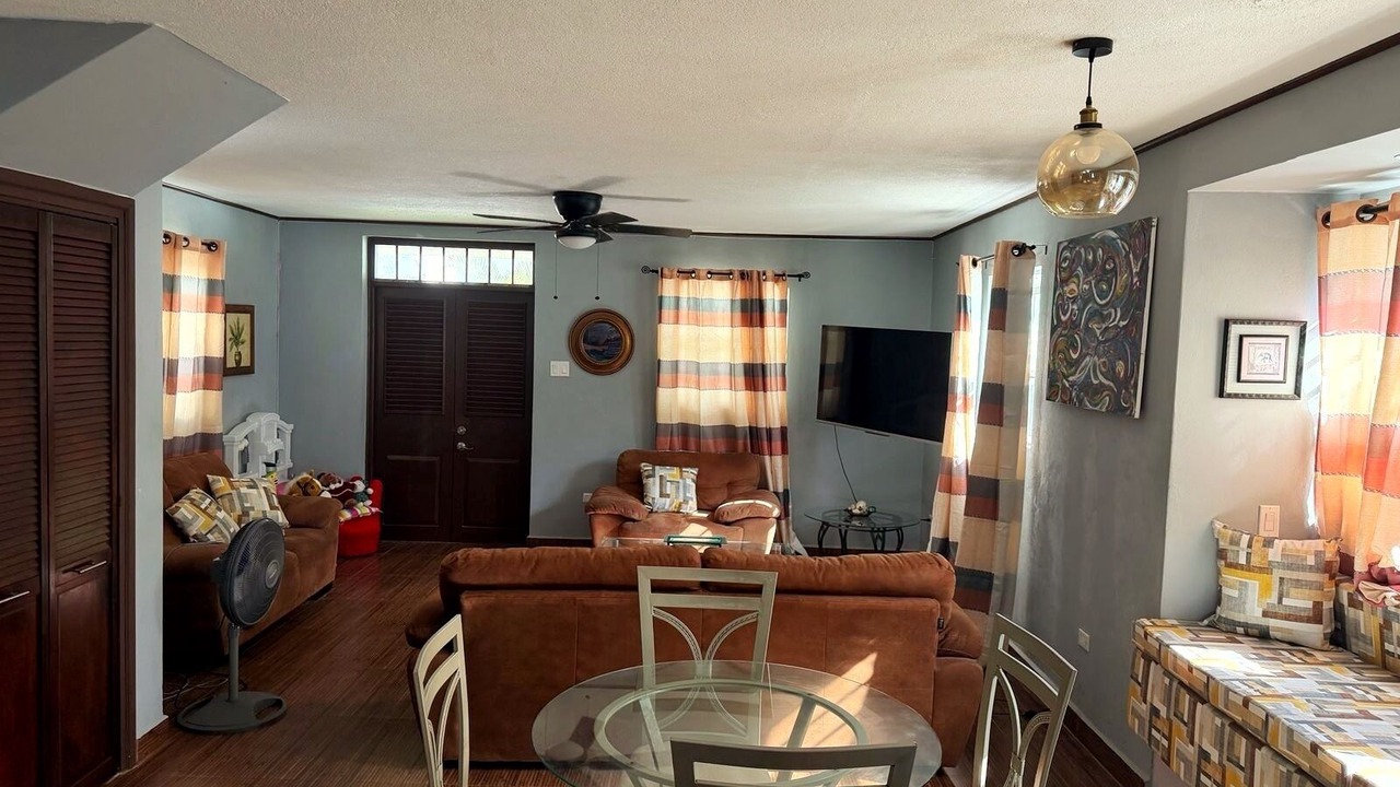 Photo of Livingroom in Maxwell