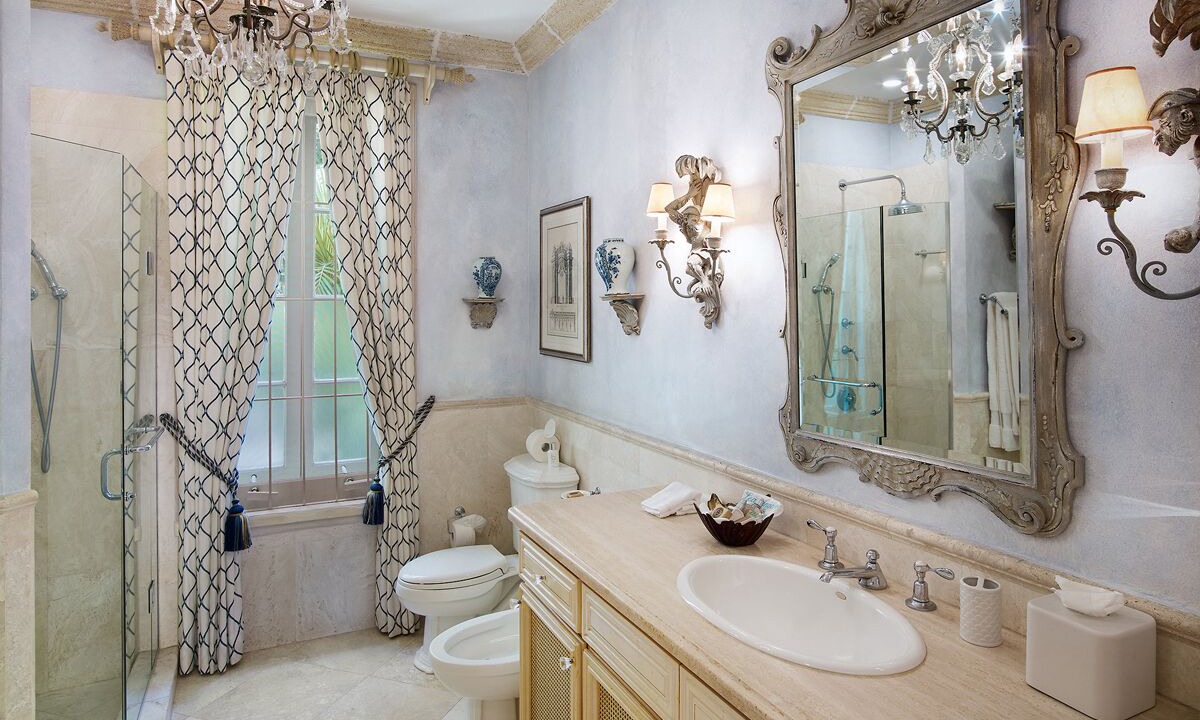 Photo of Bathroom in Little Battaleys