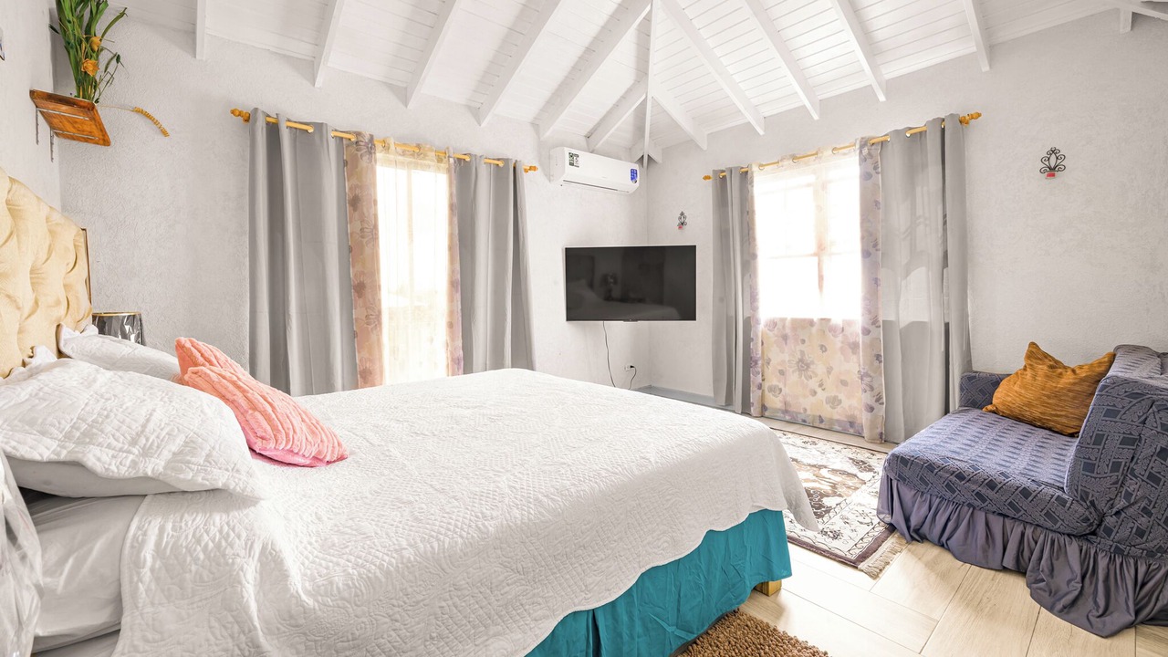 Photo of Bedroom in Christie