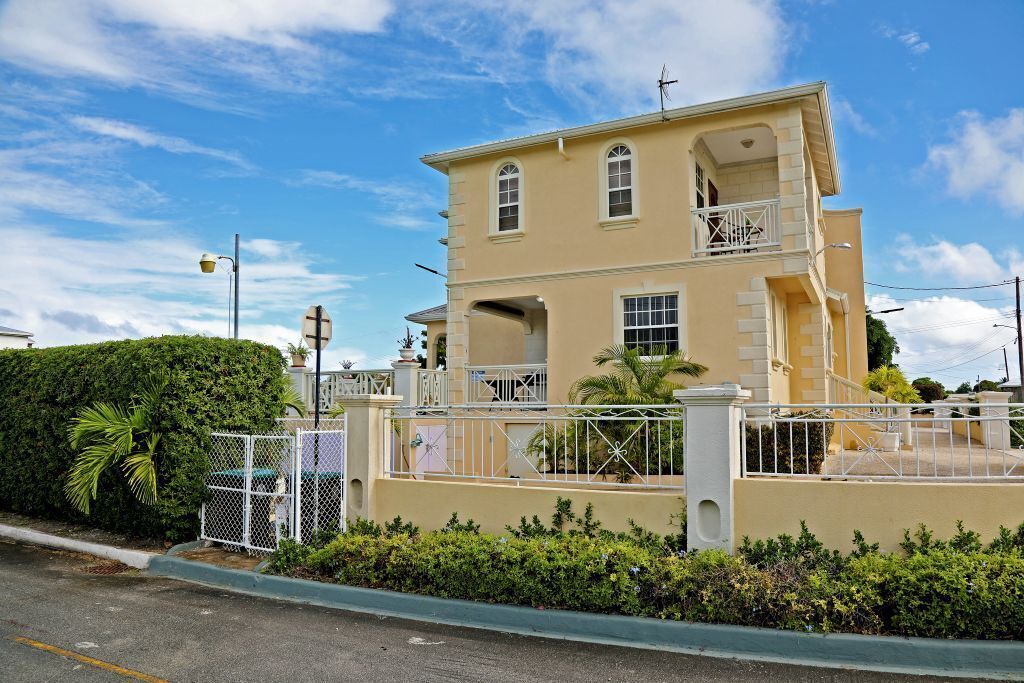 Photo of Outdoor in Bromefield