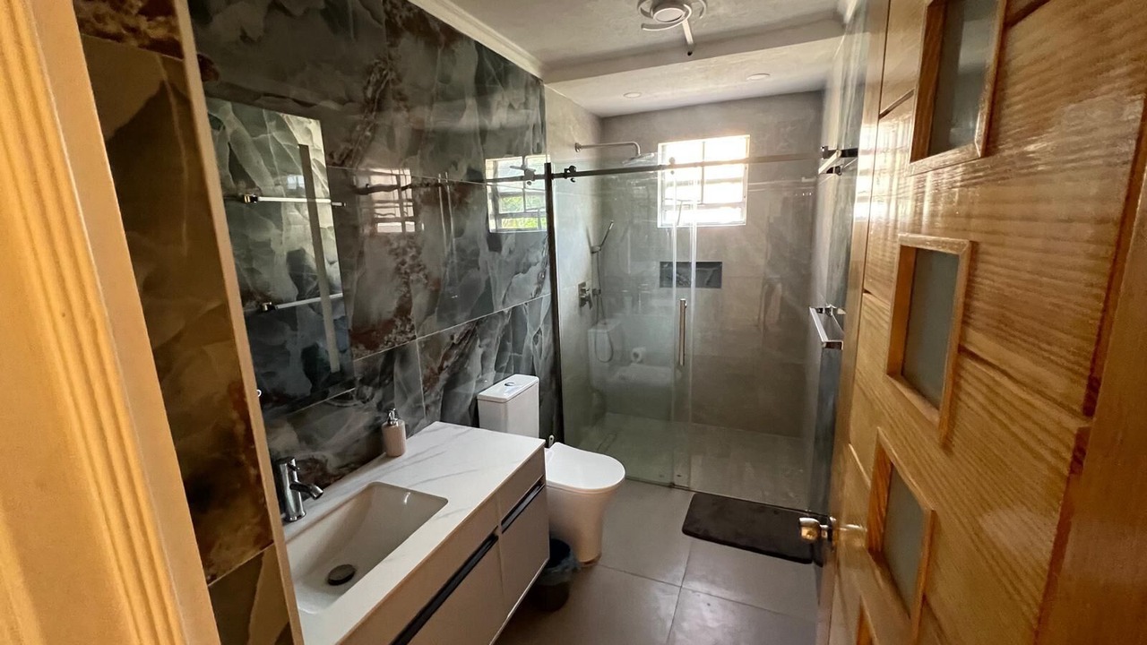 Photo of Bathroom in Thombury Hill