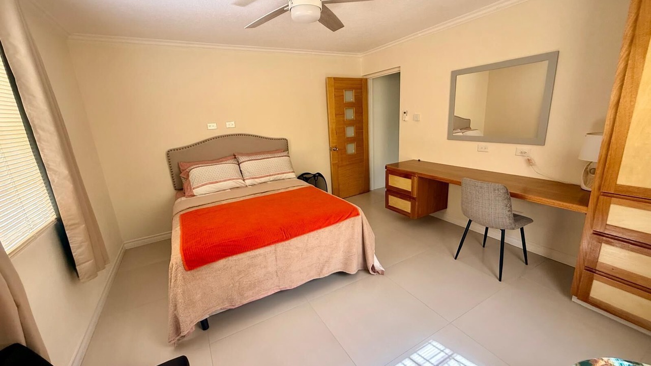 Photo of Bedroom in Thombury Hill