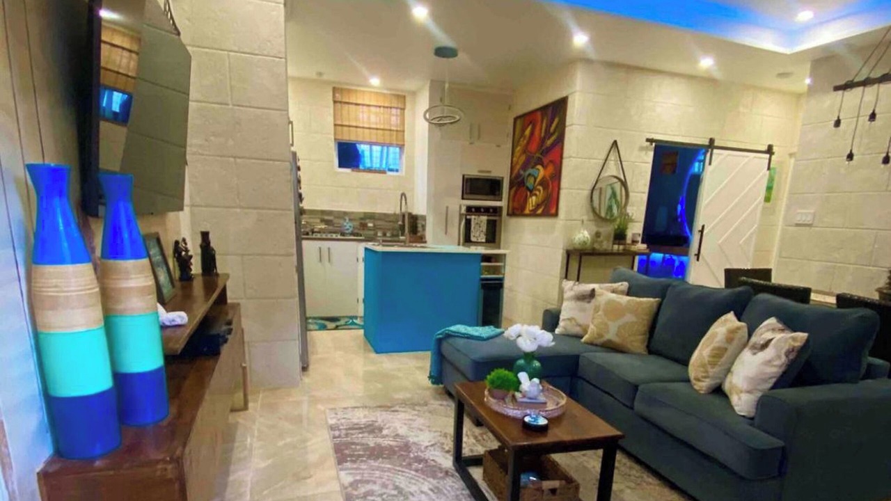 Photo of Livingroom in Boarded Hall