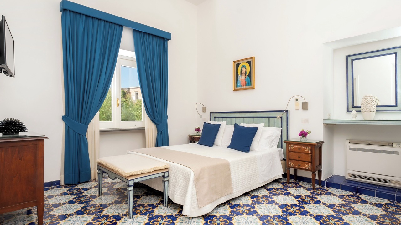 Photo of Bedroom in Pogerola
