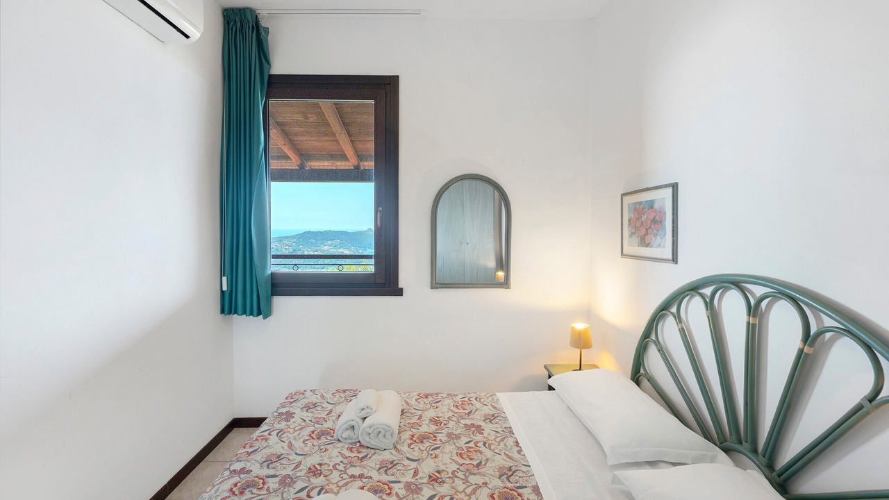 Photo of Bedroom in Palinuro