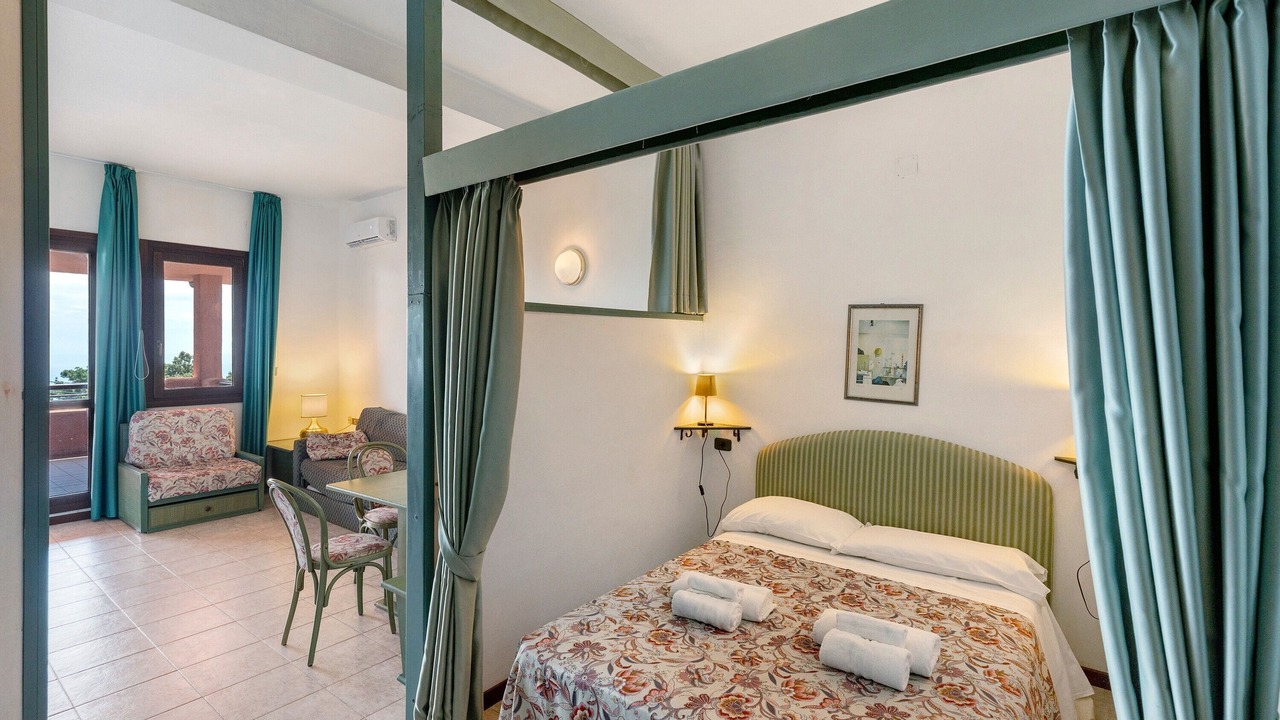 Photo of Bedroom in Palinuro
