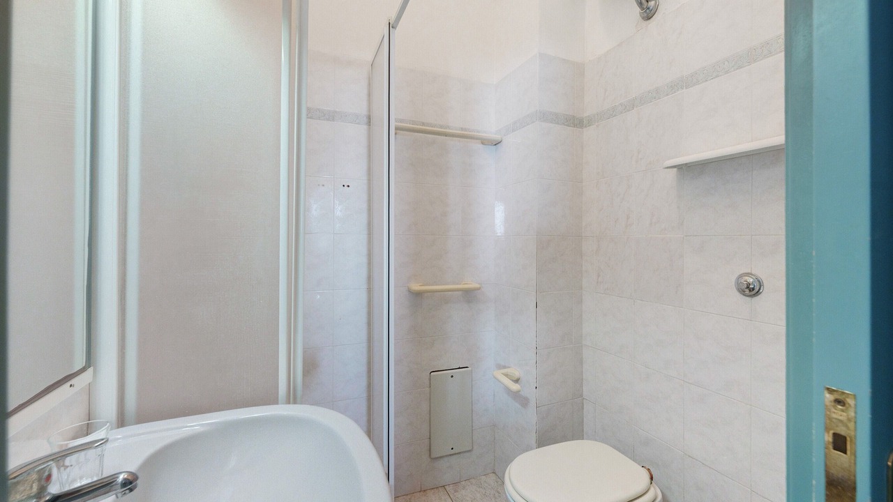Photo of Bathroom in Palinuro