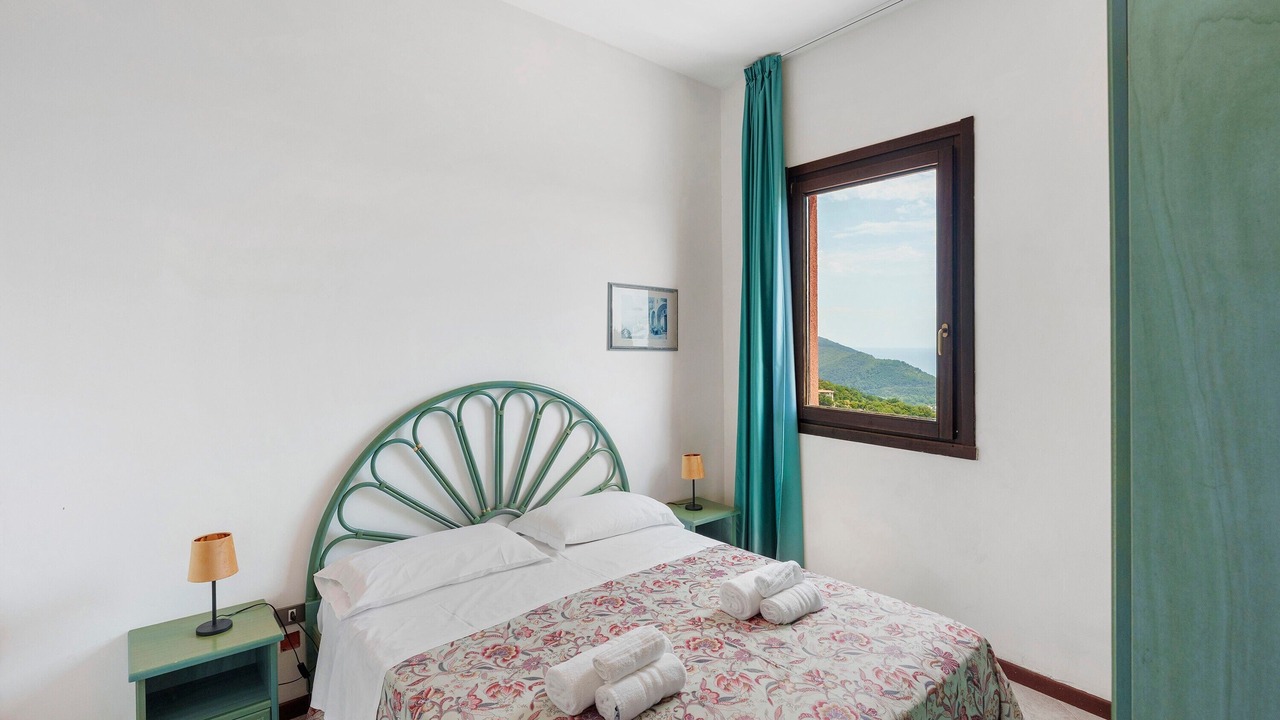 Photo of Bedroom in Palinuro