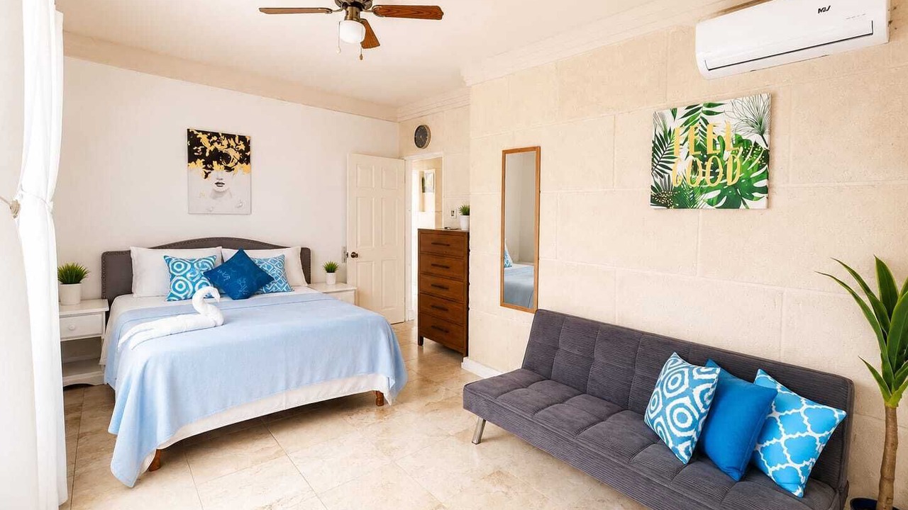 Photo of Bedroom in Hoytes