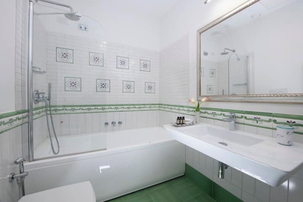 Photo of Bathroom in Pogerola