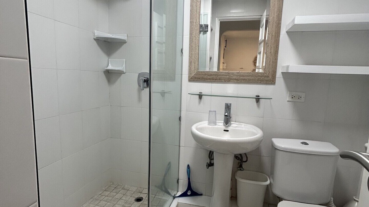 Photo of Bathroom in Holetown