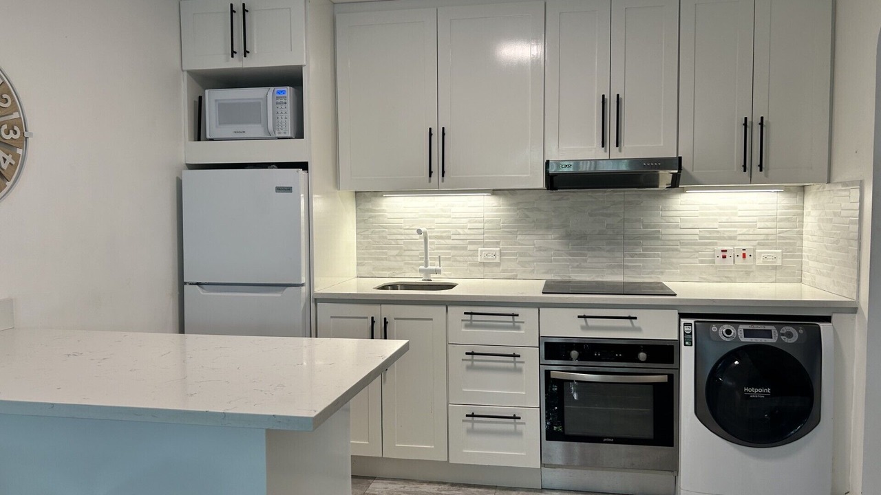 Photo of Kitchen in Holetown