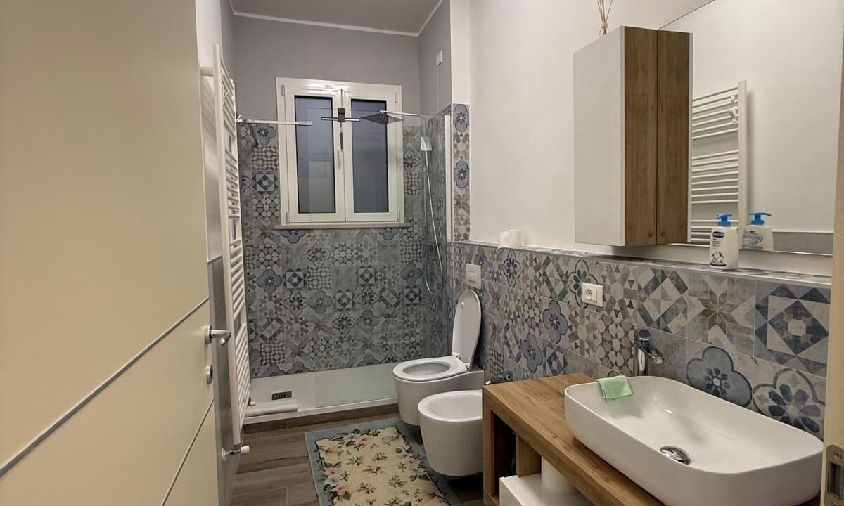 Photo of Bathroom in Loreto Aprutino