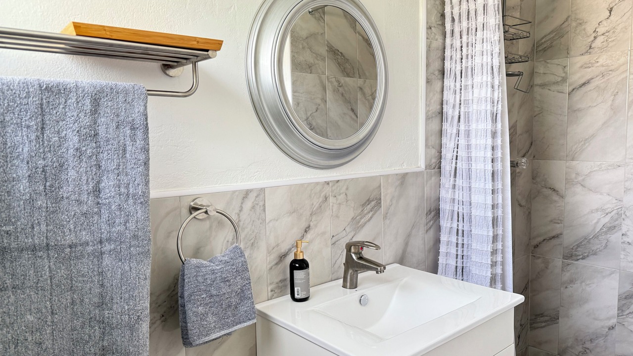 Photo of Bathroom in Sunset Crest