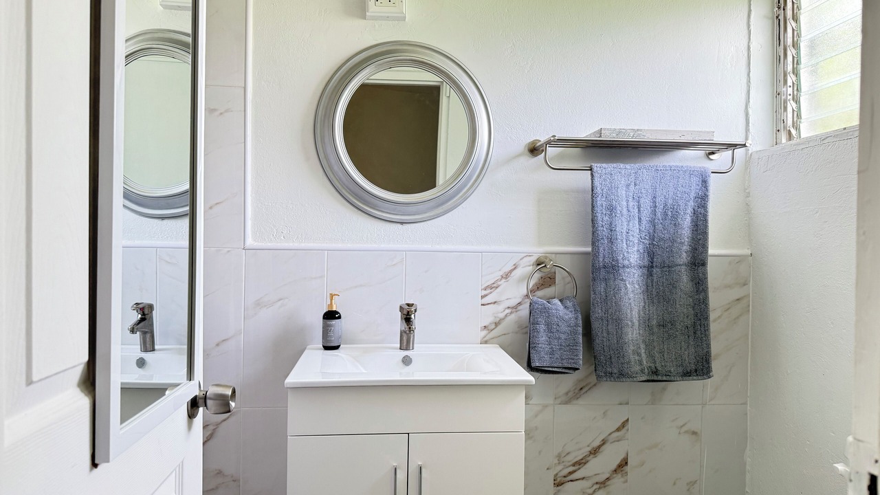 Photo of Bathroom in Sunset Crest