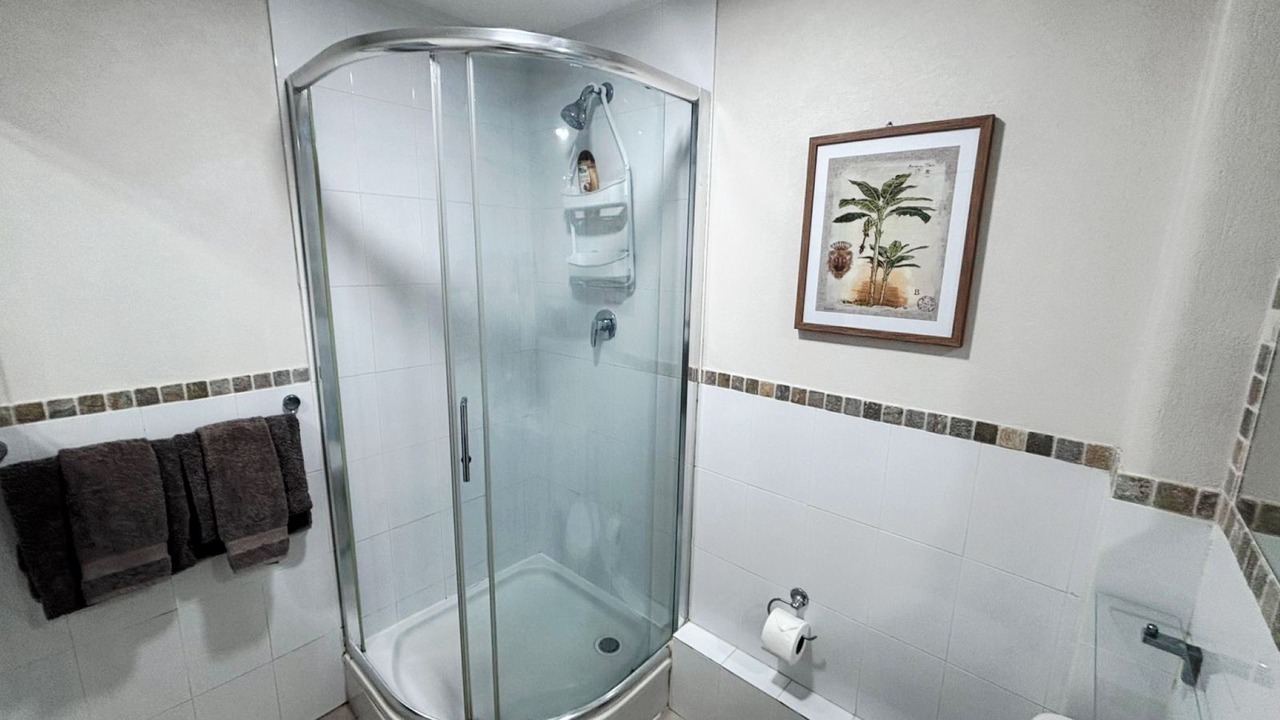 Photo of Bathroom in Halcyon Heights