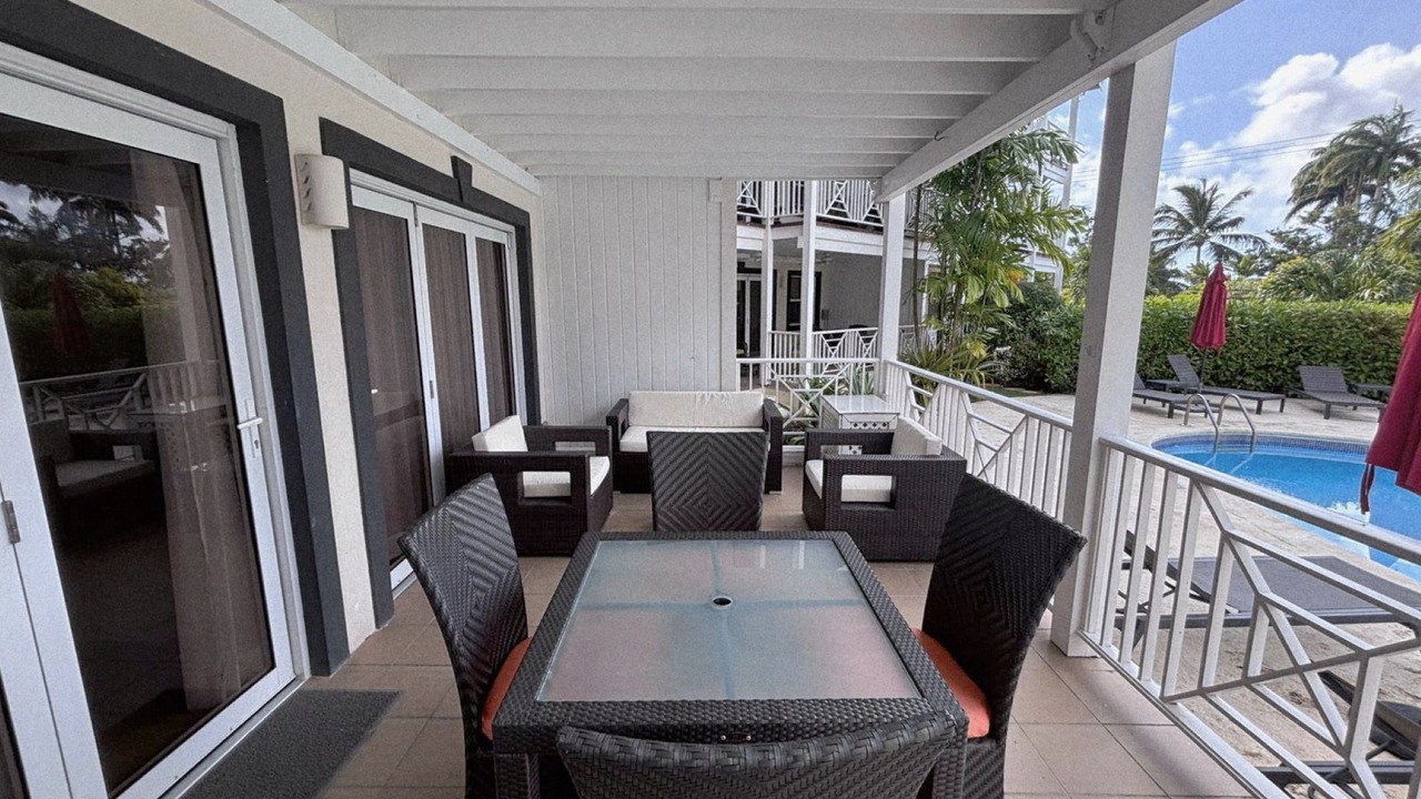 Photo of Outdoor in Halcyon Heights
