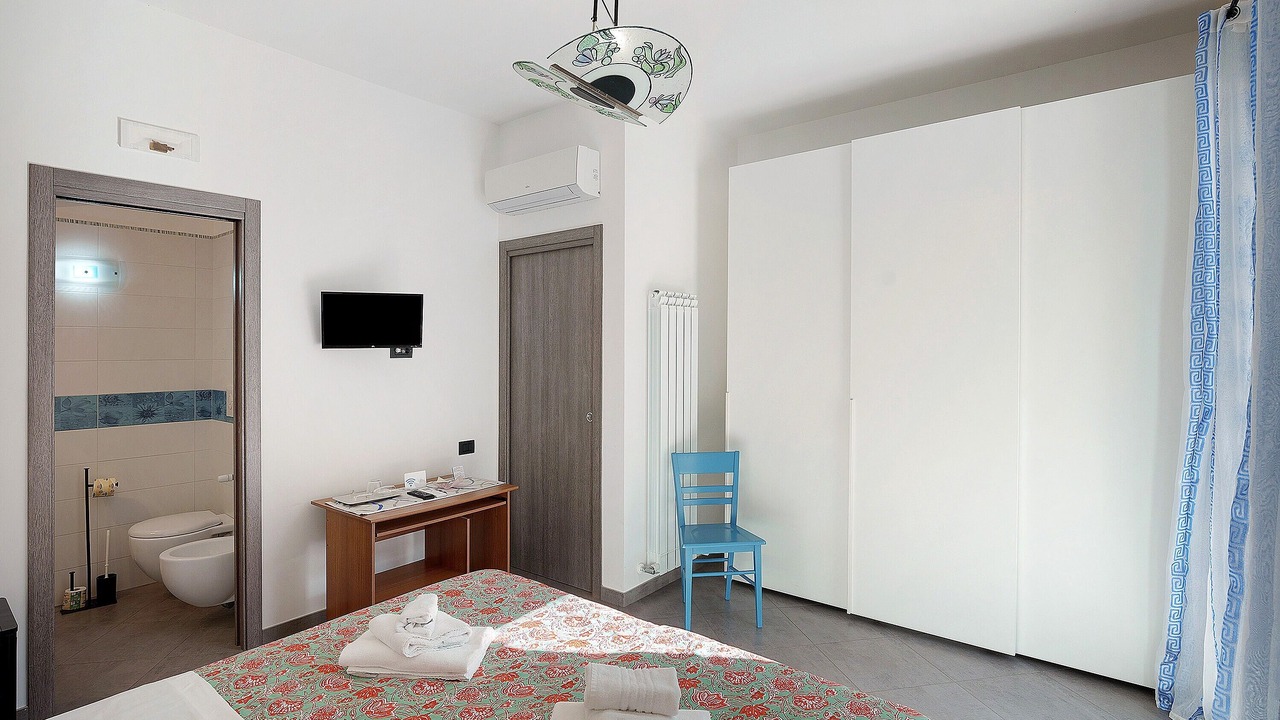 Photo of Bedroom in Cetara