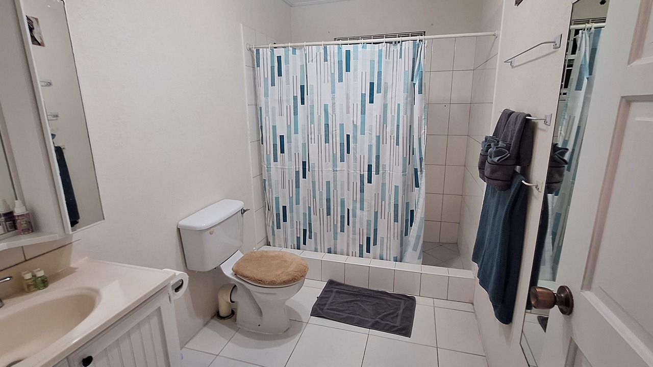Photo of Bathroom in Coverley