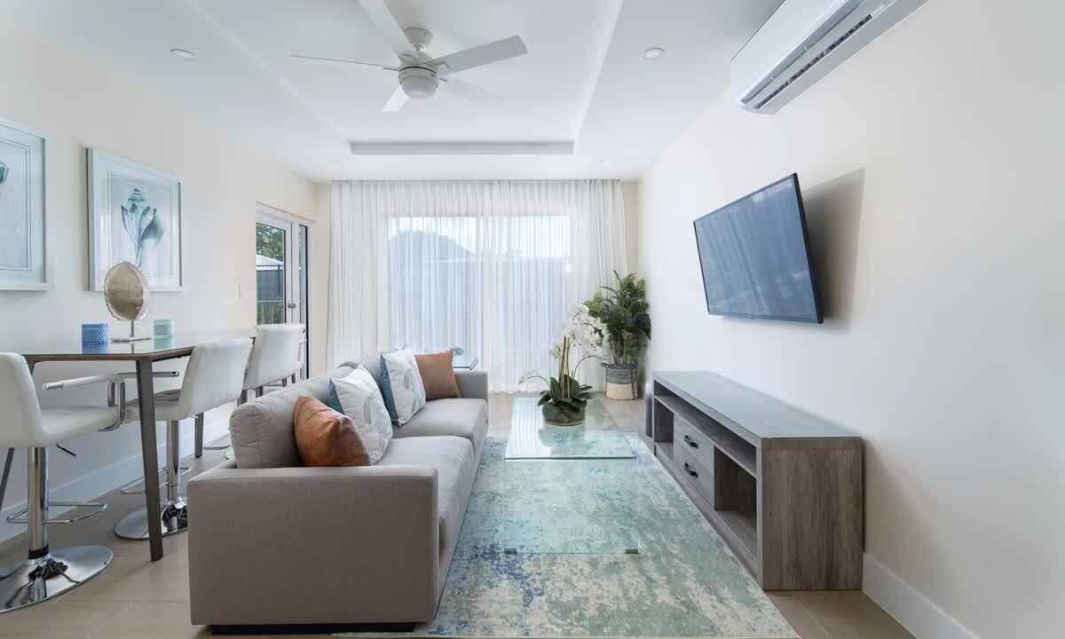 Photo of Livingroom in Little Battaleys