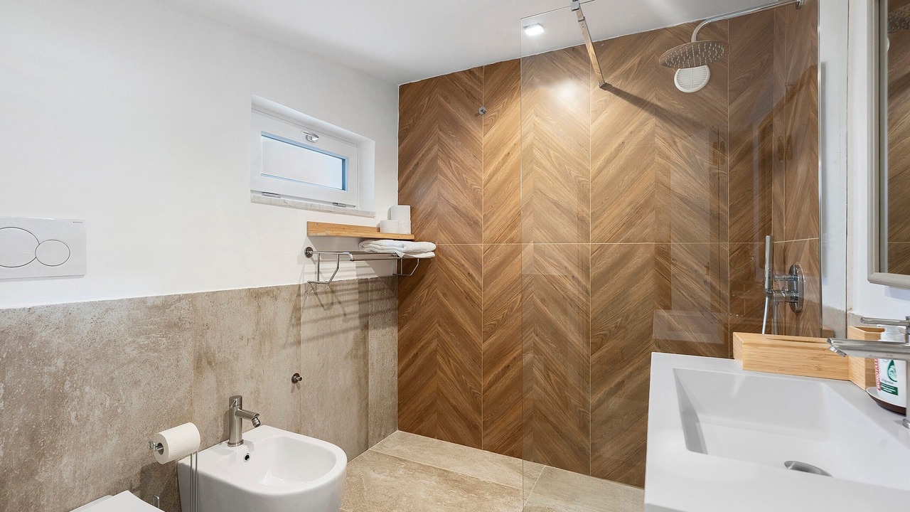 Photo of Bathroom in Historical Downtown Salerno