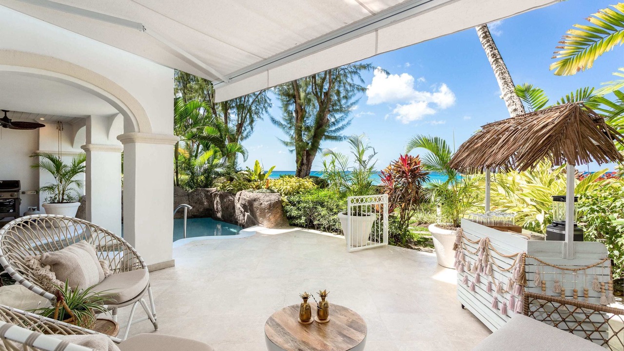 Photo of Patio Balcony in Old Trees Bay