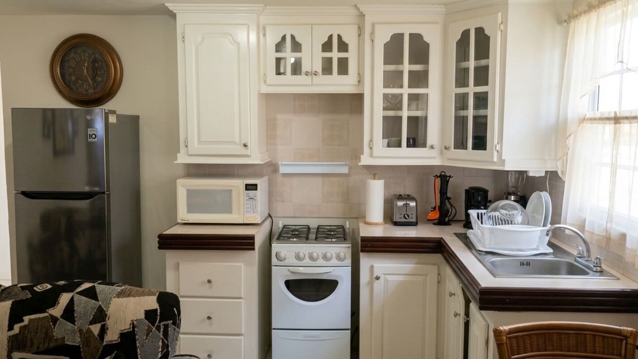 Photo of Kitchen in Oistins