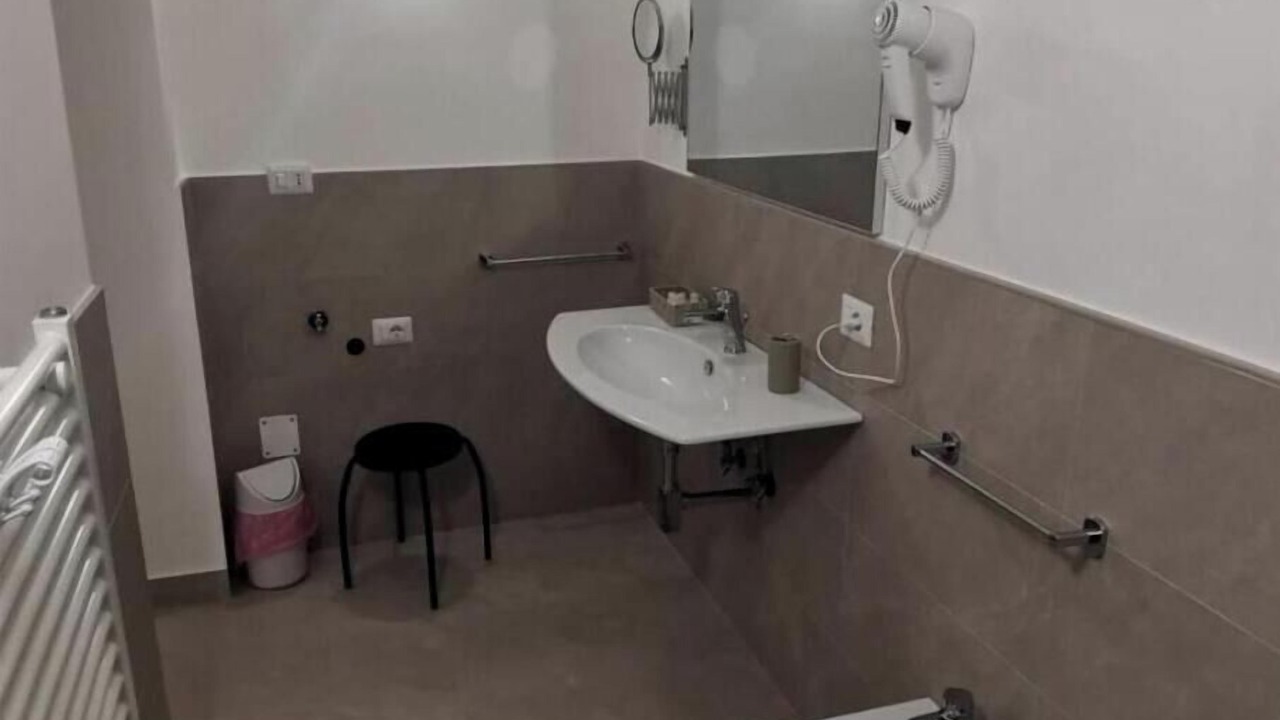 Photo of Bathroom in Arenella