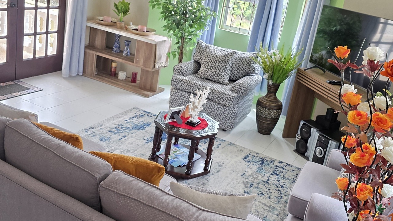 Photo of Livingroom in Frere Pilgrim